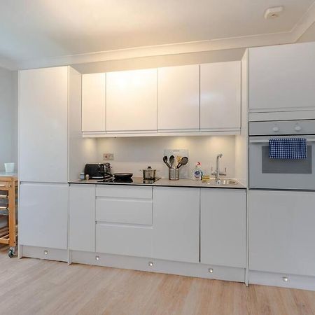 Cosy 2 Bed In Kensington Olympia Διαμέρισμα Λονδίνο Εξωτερικό φωτογραφία