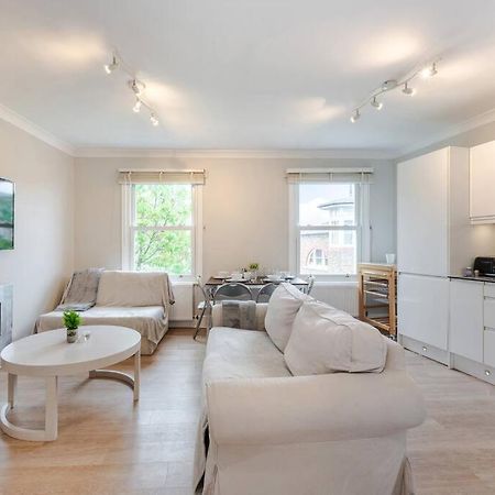 Cosy 2 Bed In Kensington Olympia Διαμέρισμα Λονδίνο Εξωτερικό φωτογραφία