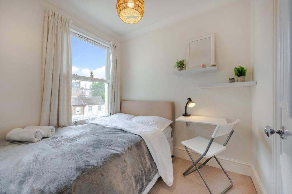 Cosy 2 Bed In Kensington Olympia Διαμέρισμα Λονδίνο Εξωτερικό φωτογραφία